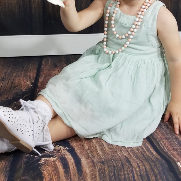 Old Navy Other - Mint green backless dress